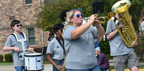 Homecoming Parade photo