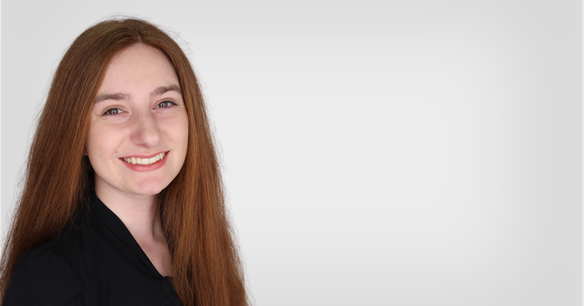 Headshot of Ava Intelisano
