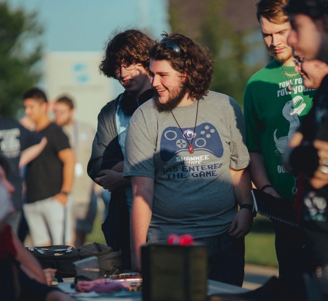 Student in SSU gaming shirt