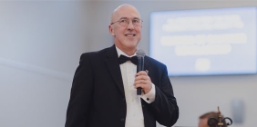 President Jeff Bauer giving a speech at 2023 Gala